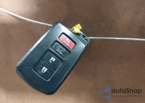 2017 Toyota Rav4 Platinum из США, поврежденный, VIN 2T3DFREVXHW543131